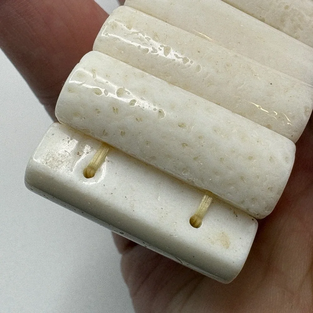 Vintage White Sponge Coral Stretch Bracelet Heavy Chunky 7